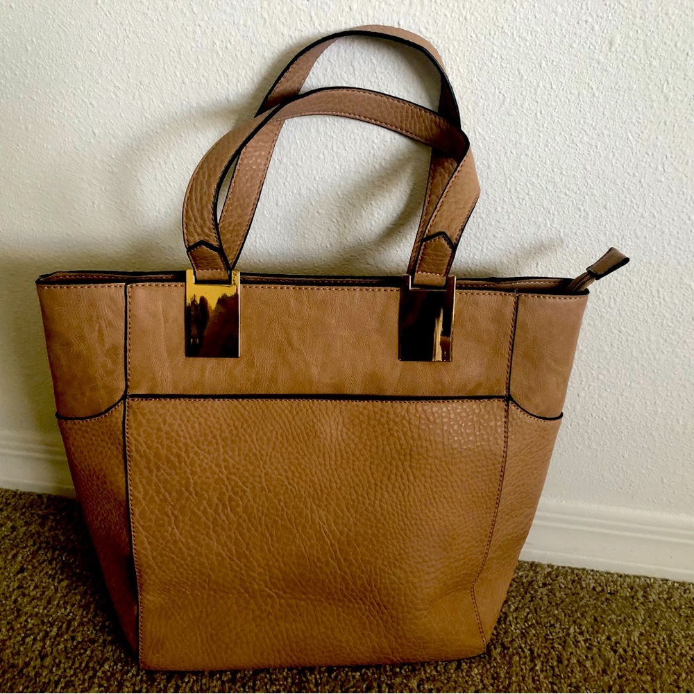 New Melie Blanco fabric lined tote.